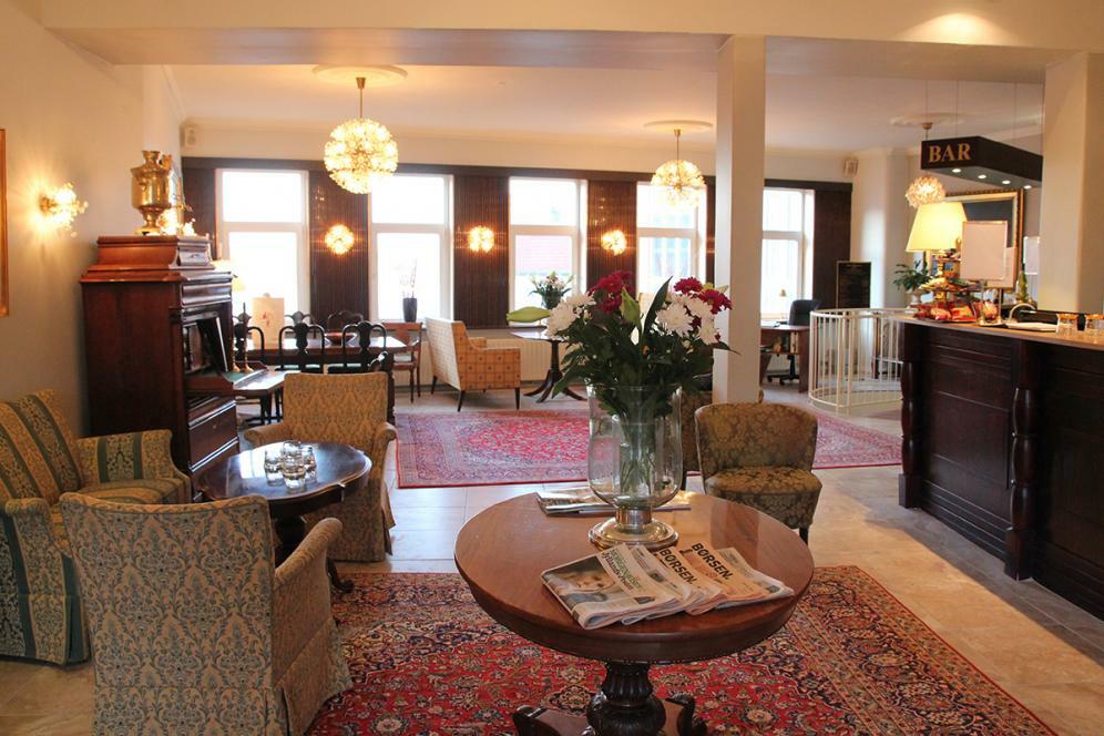 Dania Hotel 3*